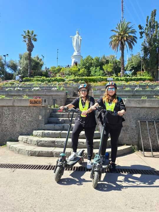 Atardecer En Movimiento: Tour En Scooter foto 3