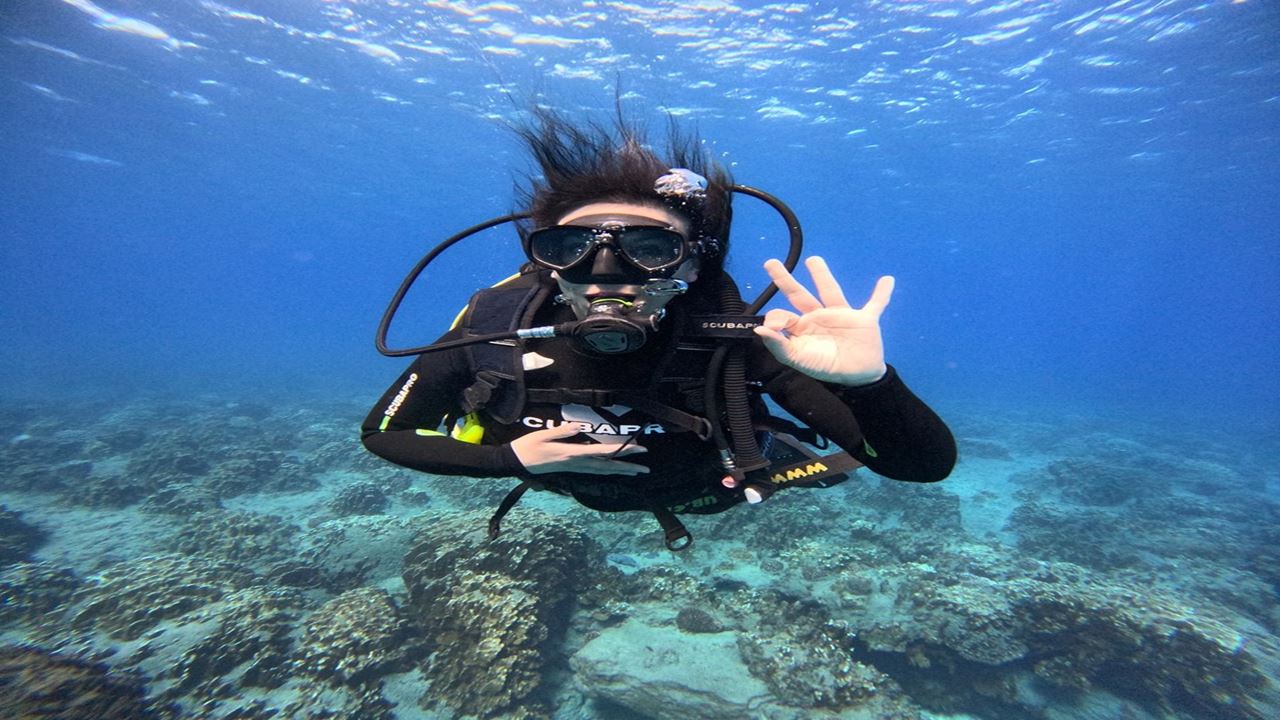 Mergulho Na Baía De Hanga Roa foto 6