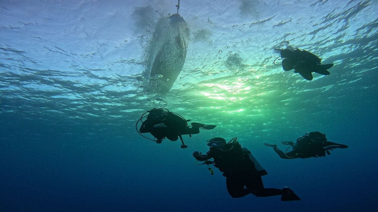 Mergulho Na Baía De Hanga Roa foto 2