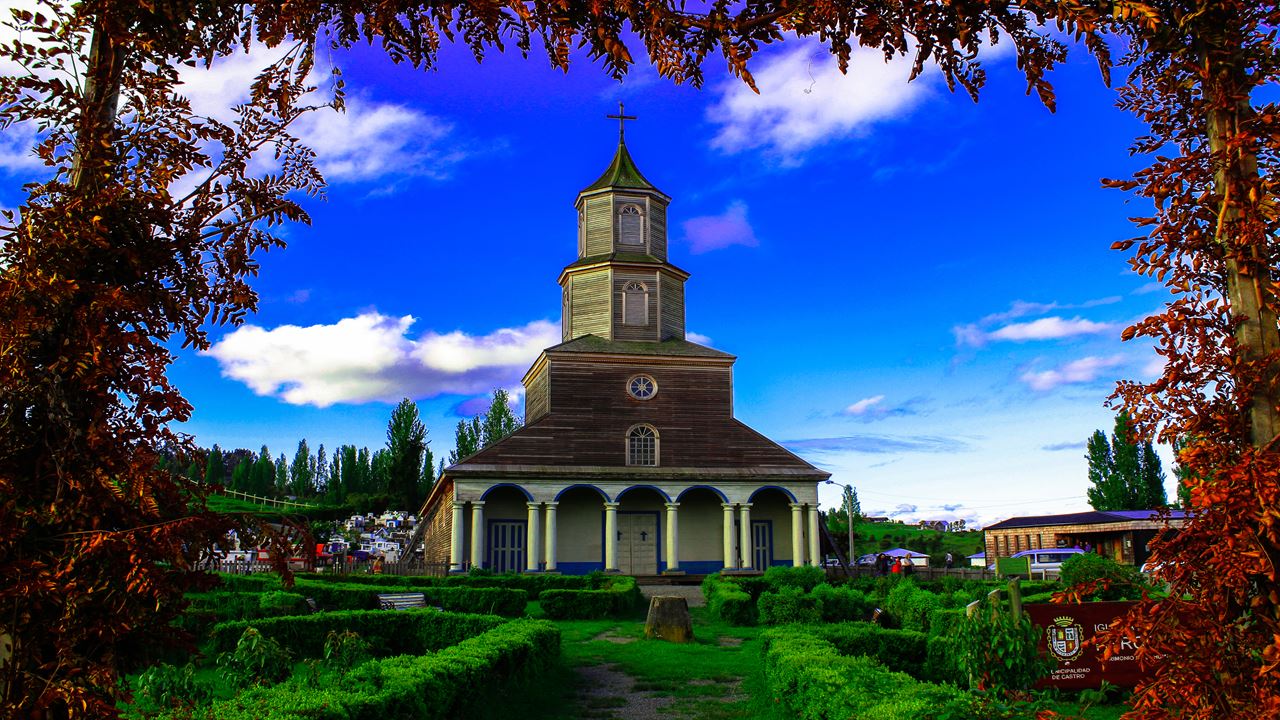 Castro Esencial: Igrejas, Mercados E Palafitos foto 7