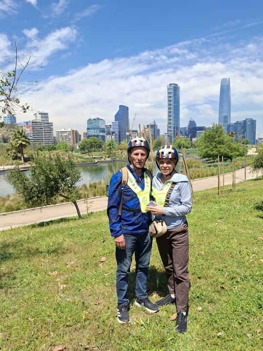 City & Nature Tour En Scooter Por Santiago foto 5