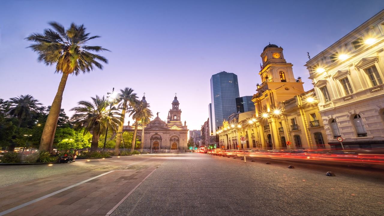 Contrastes De Santiago: Passeio A Pé Pelo Centro Histórico E Pelo Cerro De Santa Lucía foto 1
