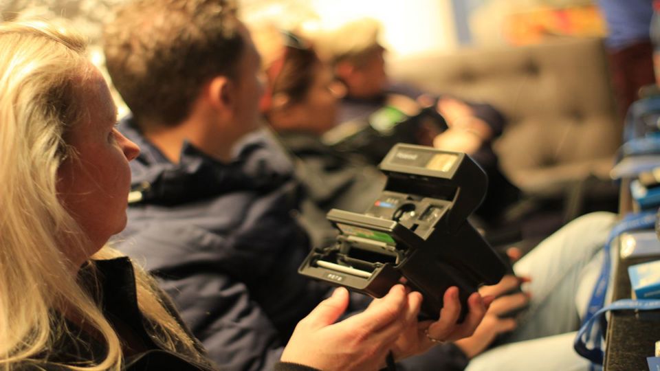 Exploring The City With A Polaroid foto 2