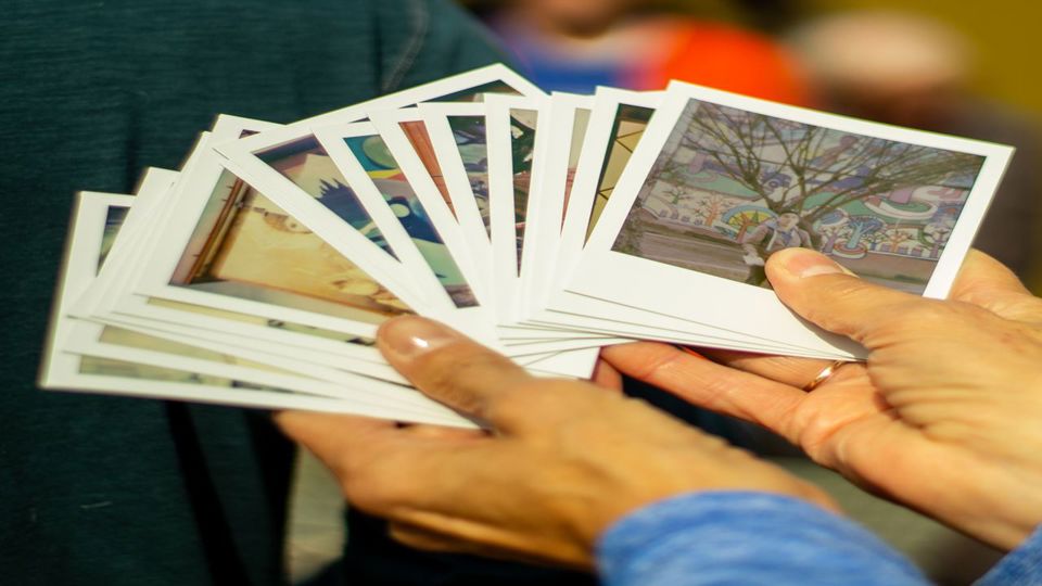 Exploring The City With A Polaroid foto 14