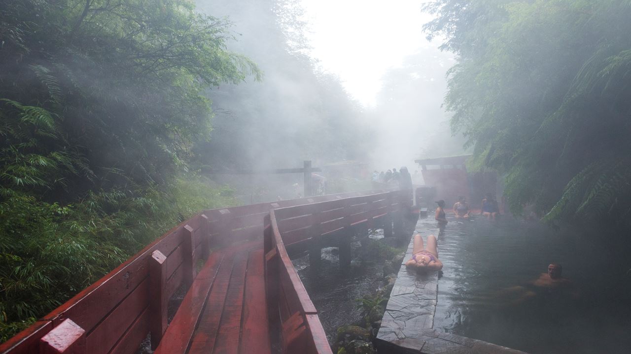 Journée Complète Aux Sources Chaudes Géométriques De Pucón foto 4