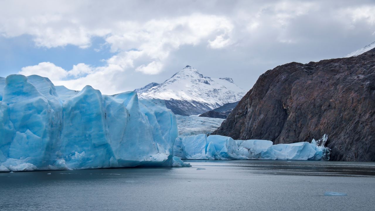 Ice Trekking To The Gray Glacier (2)
