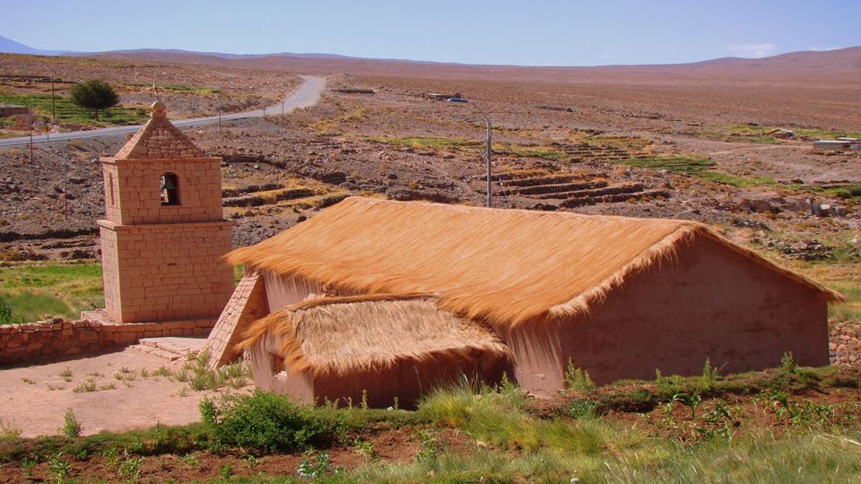 Altiplano Lagoons, Atacama Salt Flats And Piedras Rojas foto 1