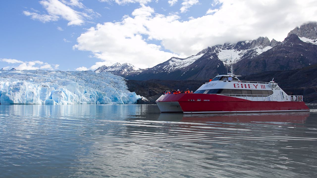 Gray Lake Navigation – Catamaran Gray I I I (3)