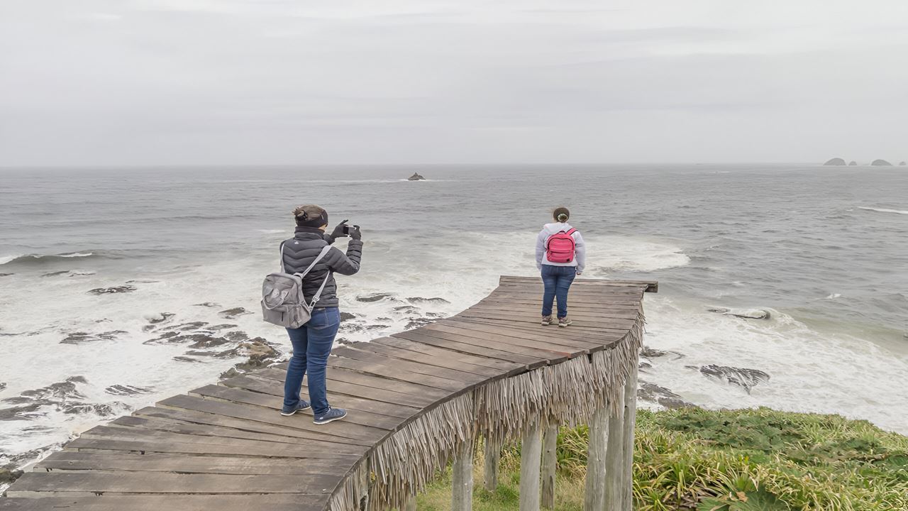 Chepu River Navigation Light Pier foto 8