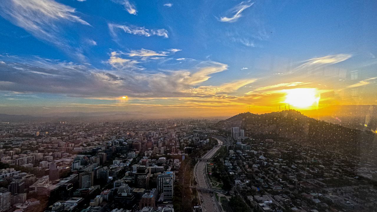 Sunset Sky Costanera And Bahá`í Temple

 (8)