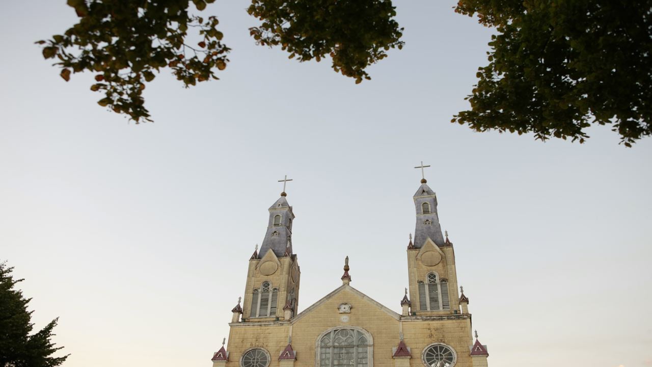Tesouros De Chiloé: Castro E Dalcahue “igrejas E Estaleiros” foto 3