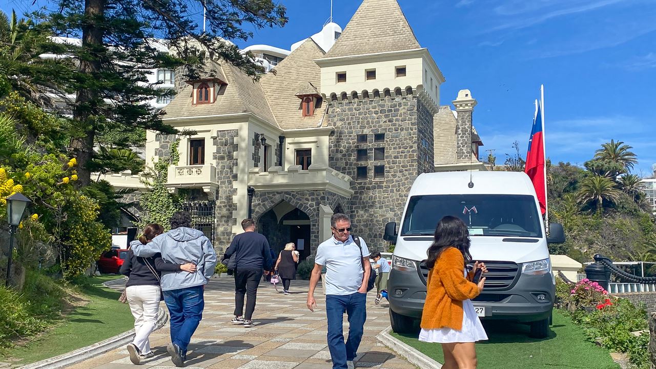 Tour To Valparaíso And Viña Del Mar. (16)
