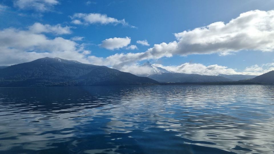 Travesia Esmeralda, Navega Hasta Peulla Por El Lago Todos Los Santos foto 11