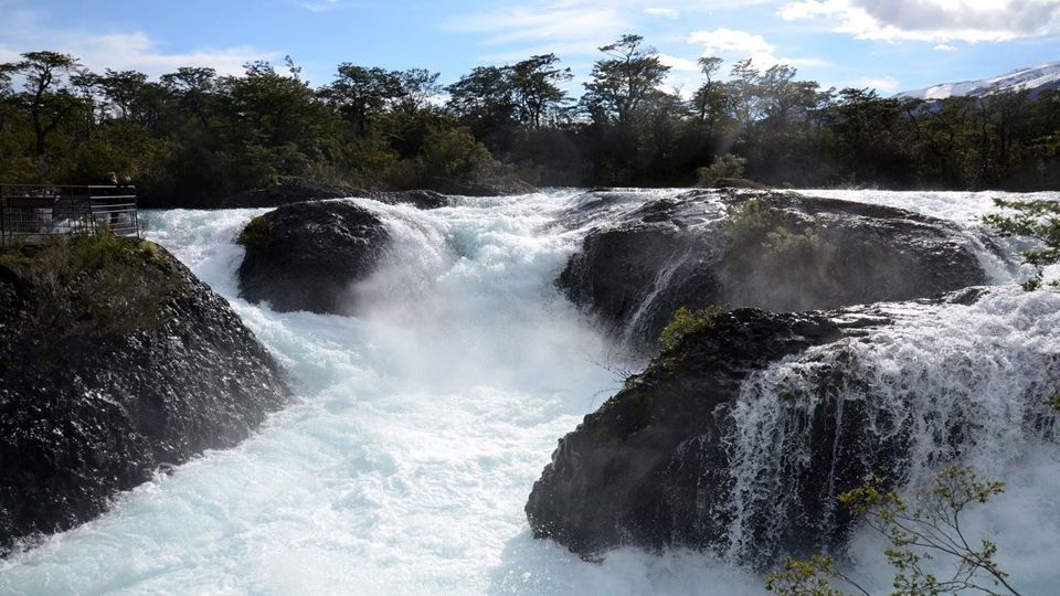 Travesia Esmeralda, Navega Hasta Peulla Por El Lago Todos Los Santos foto 3