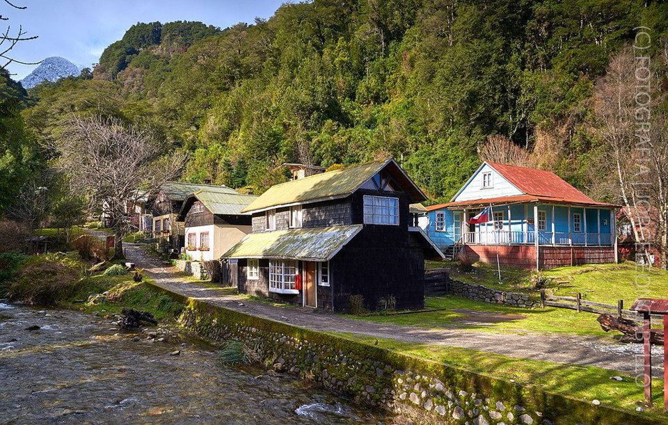 Travesia Esmeralda, Navega Hasta Peulla Por El Lago Todos Los Santos foto 1