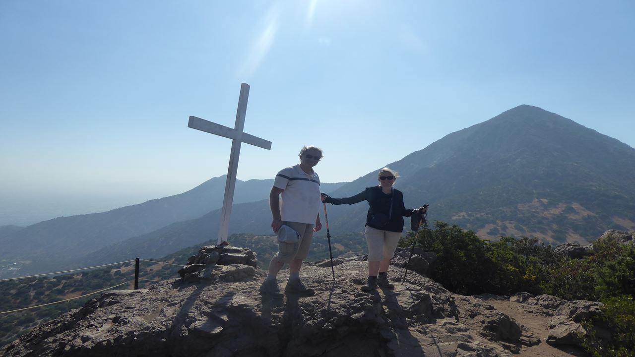 Trekking Cerro Manquehuito In Santiago (0)