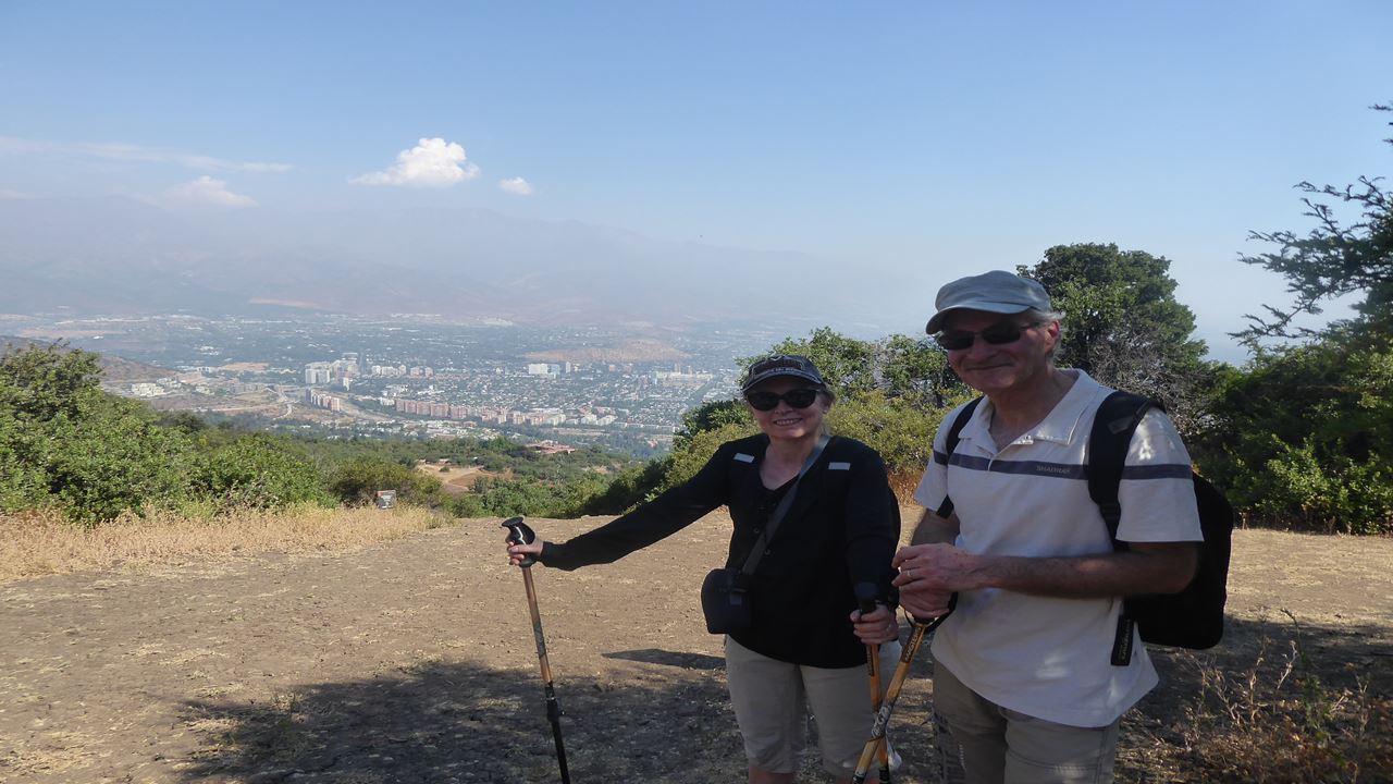 Trekking Cerro Manquehuito In Santiago (1)