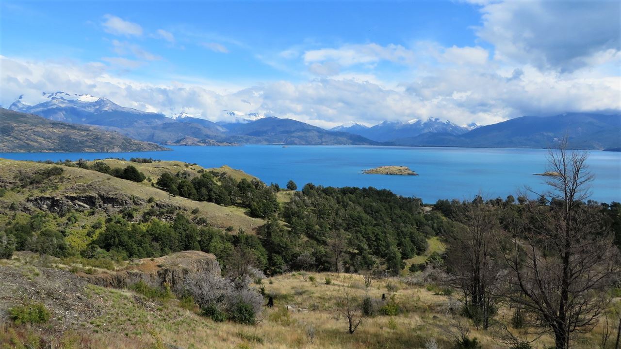 Trekking Laguna Verde - Parque Nacional Cerro Castillo foto 2